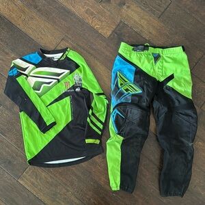 FLY Racing dirt bike clothes size 26